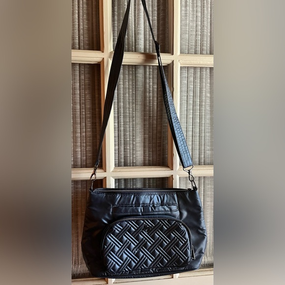 Samba 2 Convertible Crossbody Bag - Picture 2 of 9